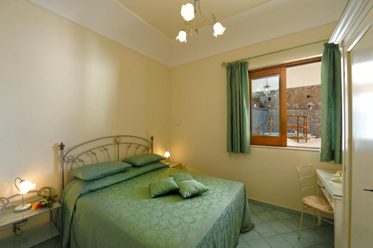 Apartament La Sorgente Del Sole Positano Zewnętrze zdjęcie